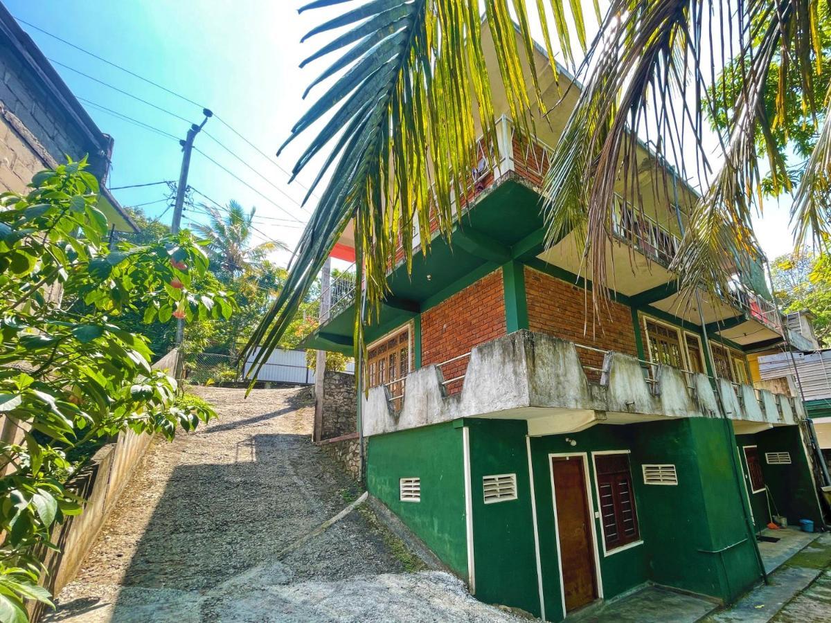 Dealings Freedom Rest Gampola Bagian luar foto
