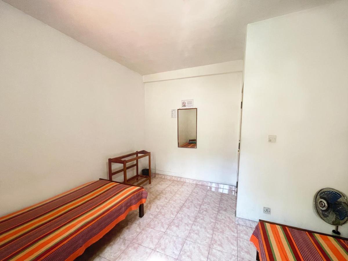 Dealings Freedom Rest Gampola Bagian luar foto